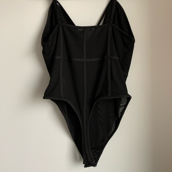 Urban Behavior Black Bodysuit XL - Picture 3 of 3